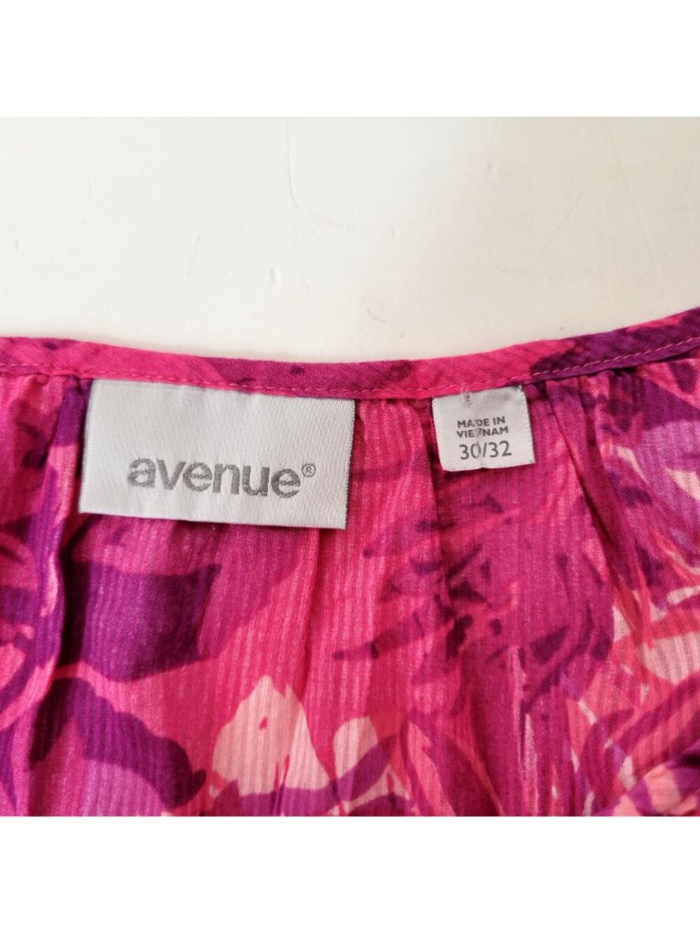 Avenue Pink Floral Cotton Print Peasant Blouse Size 30/32 - Picture 3 of 4